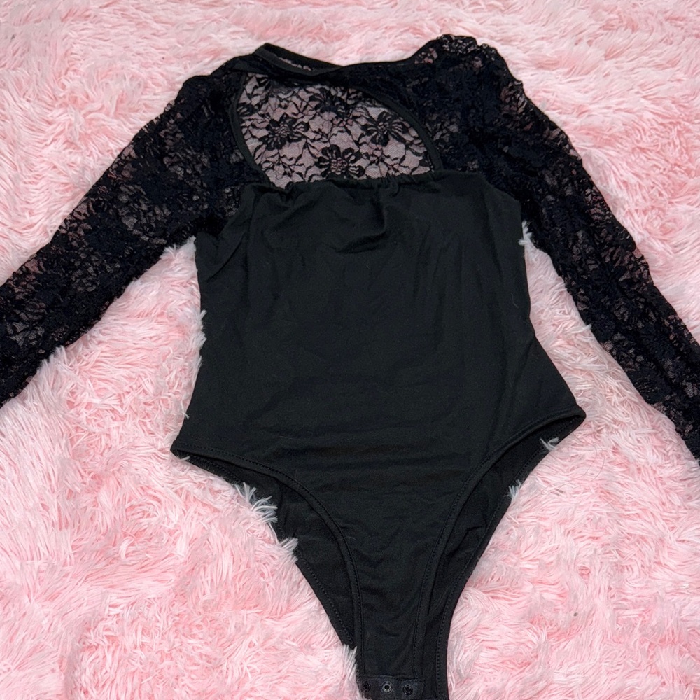 Chic Black Lace Bodysuit
